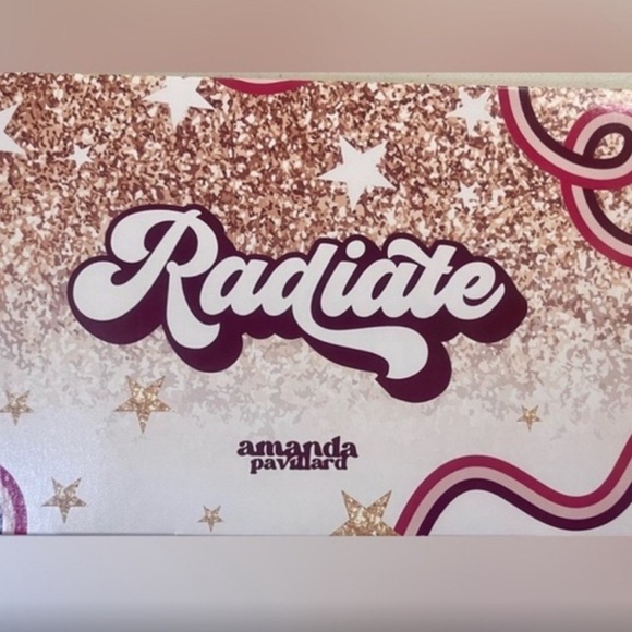 🌷AMANDA PAVILLARD RADIANT MAKEUP COLLECTION - Picture 5 of 10
